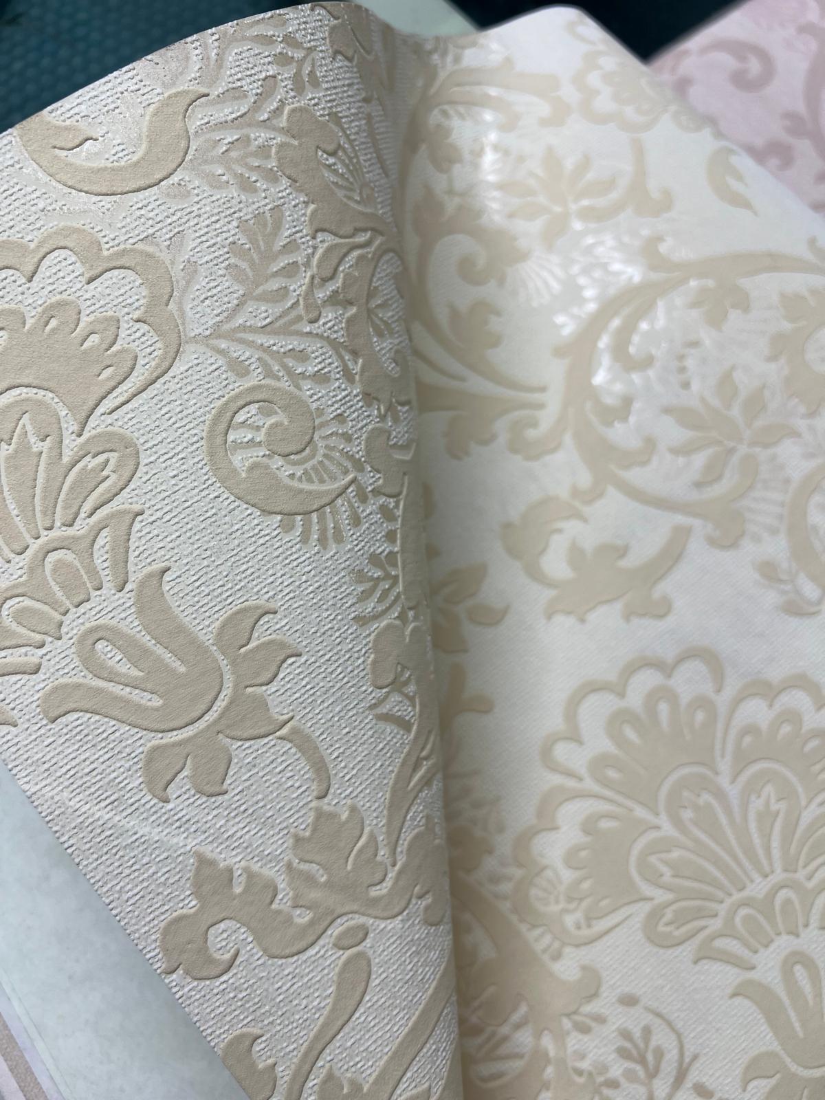 Krem Dokulu Desenli Duvar Kağıdı 669619