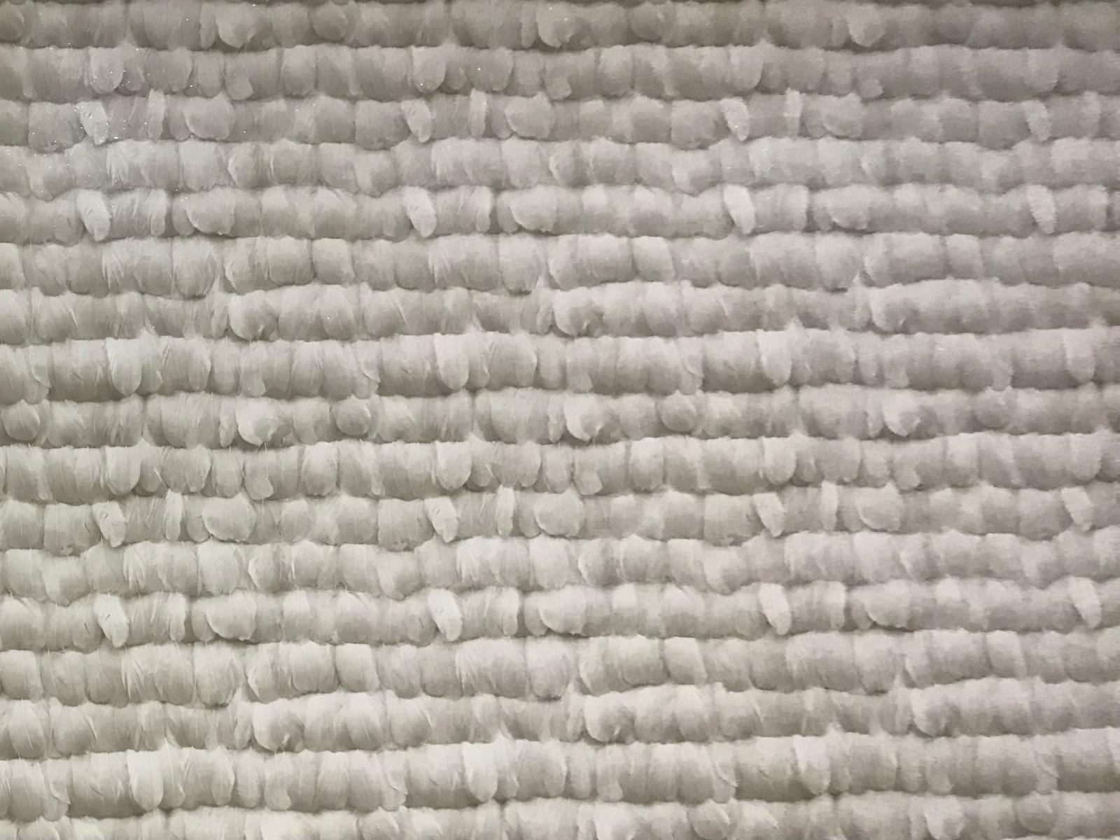 Bej Hafif Simli Tüy Desen 16 M2 Duvar Kağıdı 452582